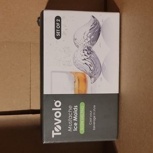 Tovolo Mustache Ice Molds  NEW